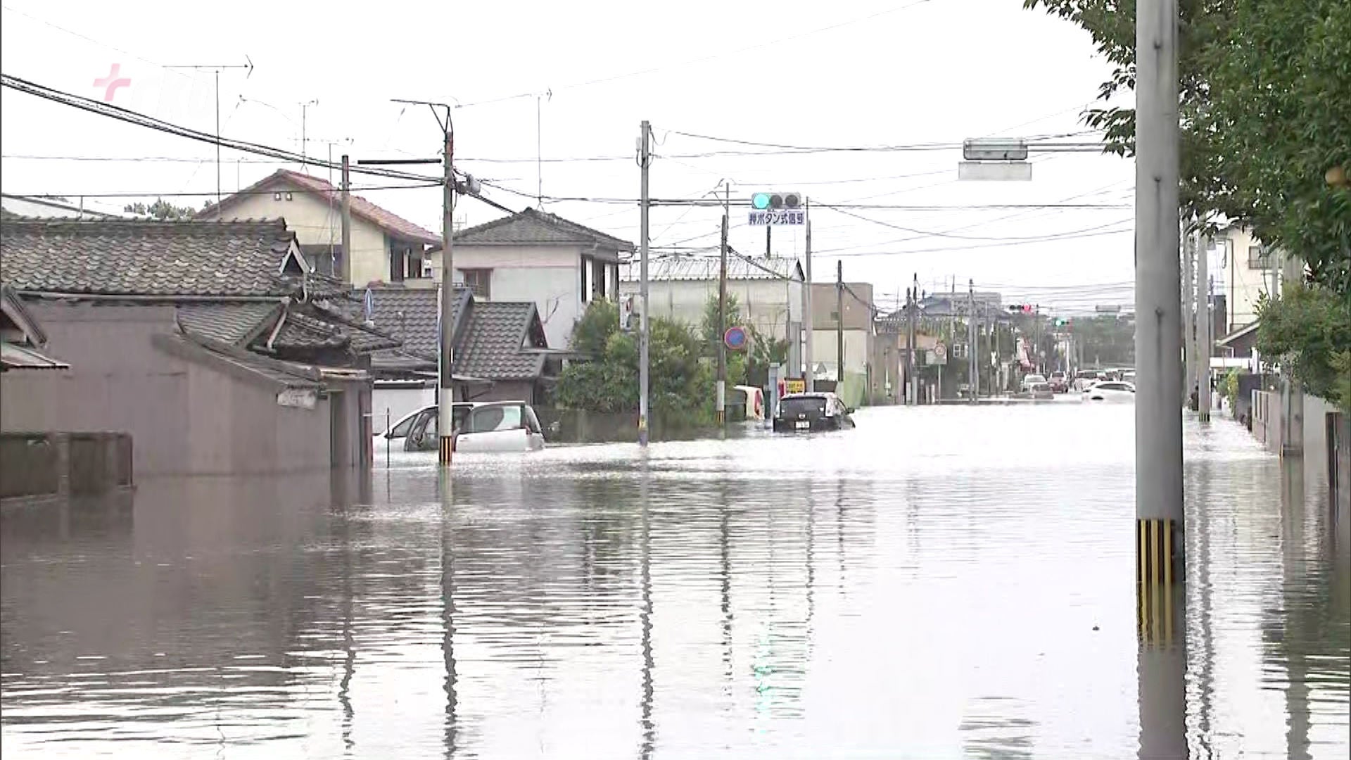 未曾有の豪雨か、行政の不作為か 「浸水から3年、床は今も